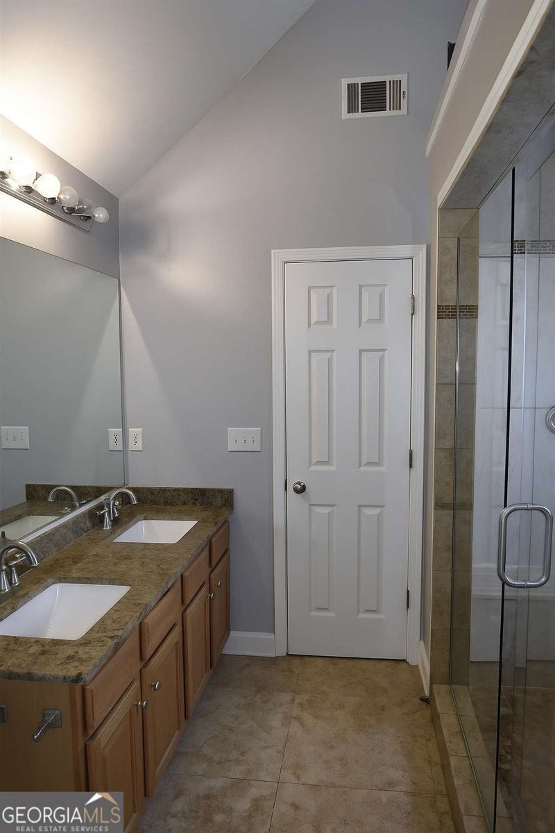 1379 Persimmon Court Lithonia - 13