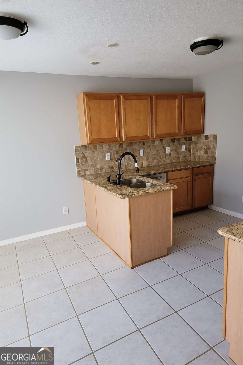 1379 Persimmon Court Lithonia - 8