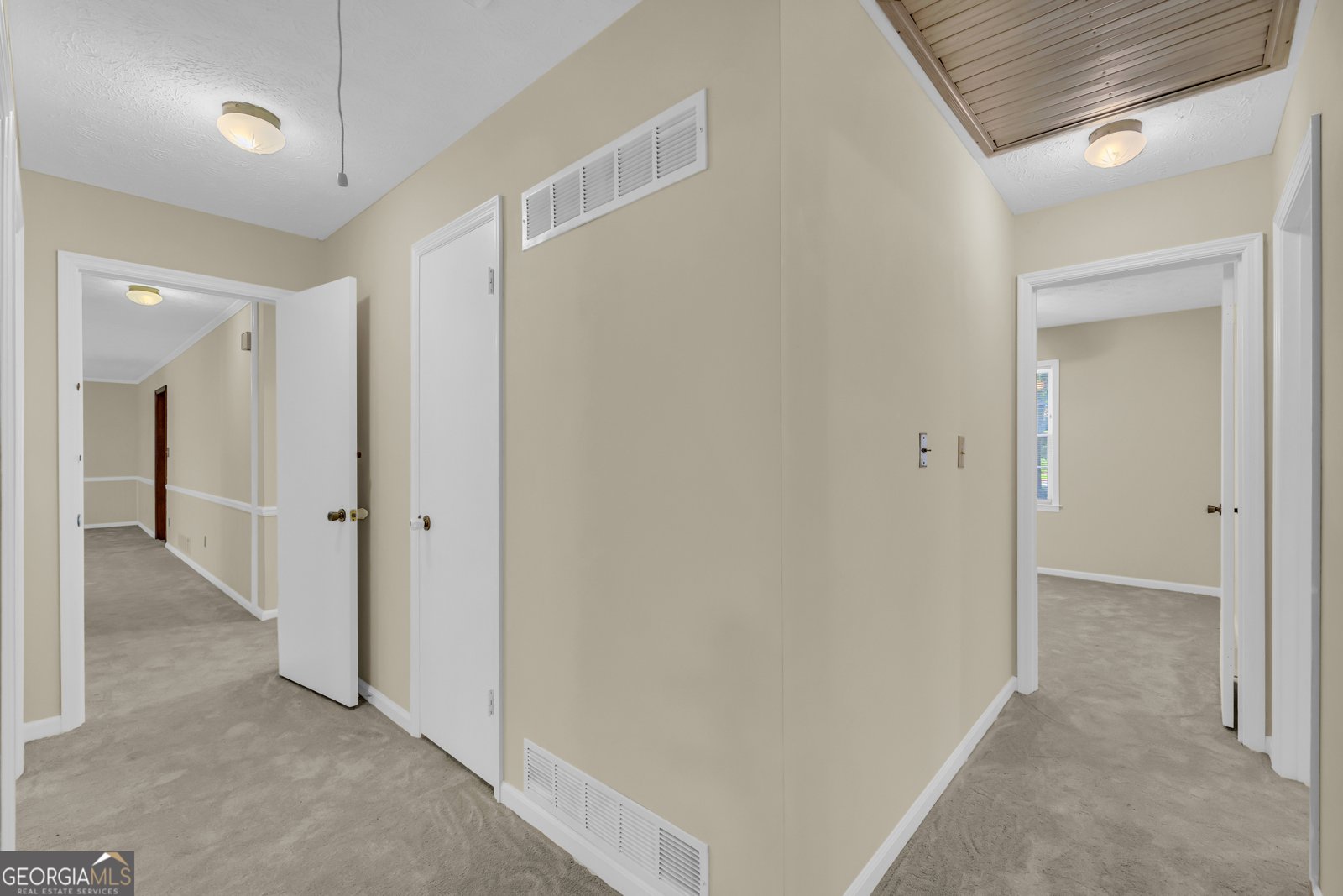 1601 Christopher Drive Jonesboro - 37