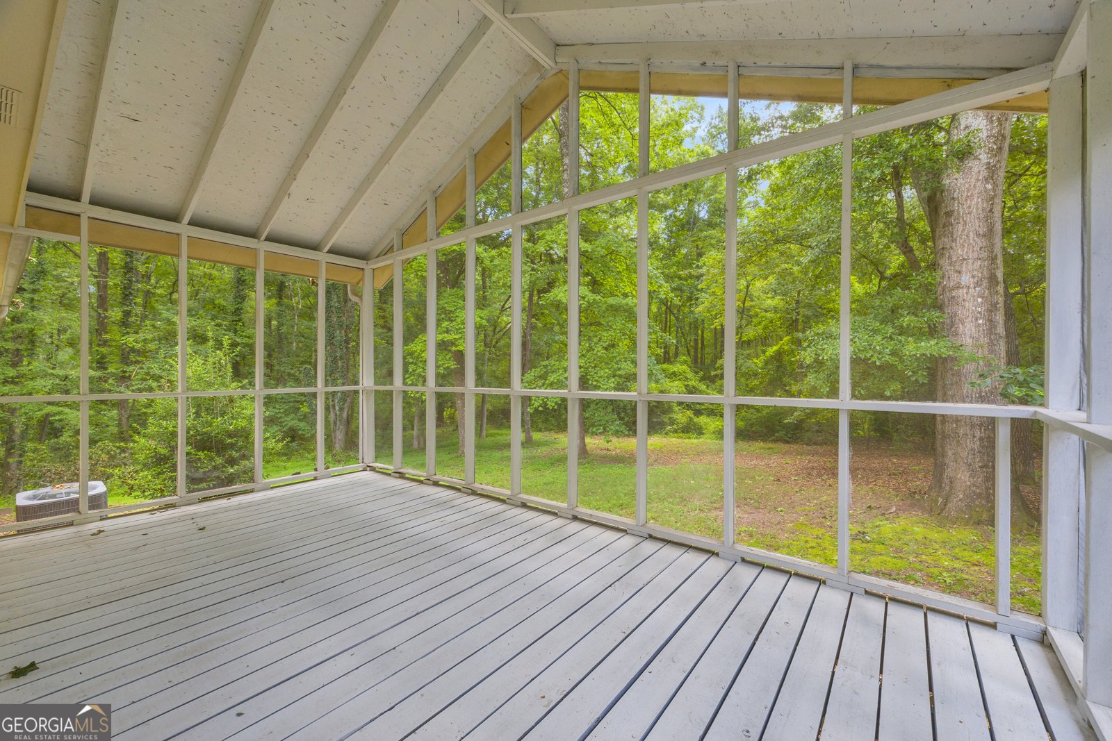 1601 Christopher Drive Jonesboro - 44