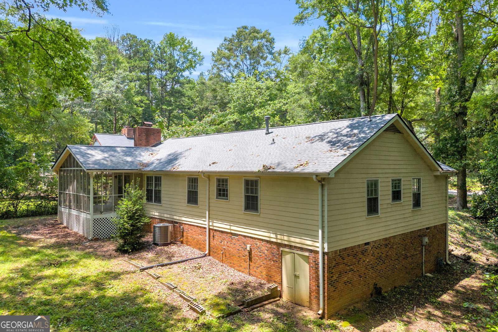 1601 Christopher Drive Jonesboro - 45