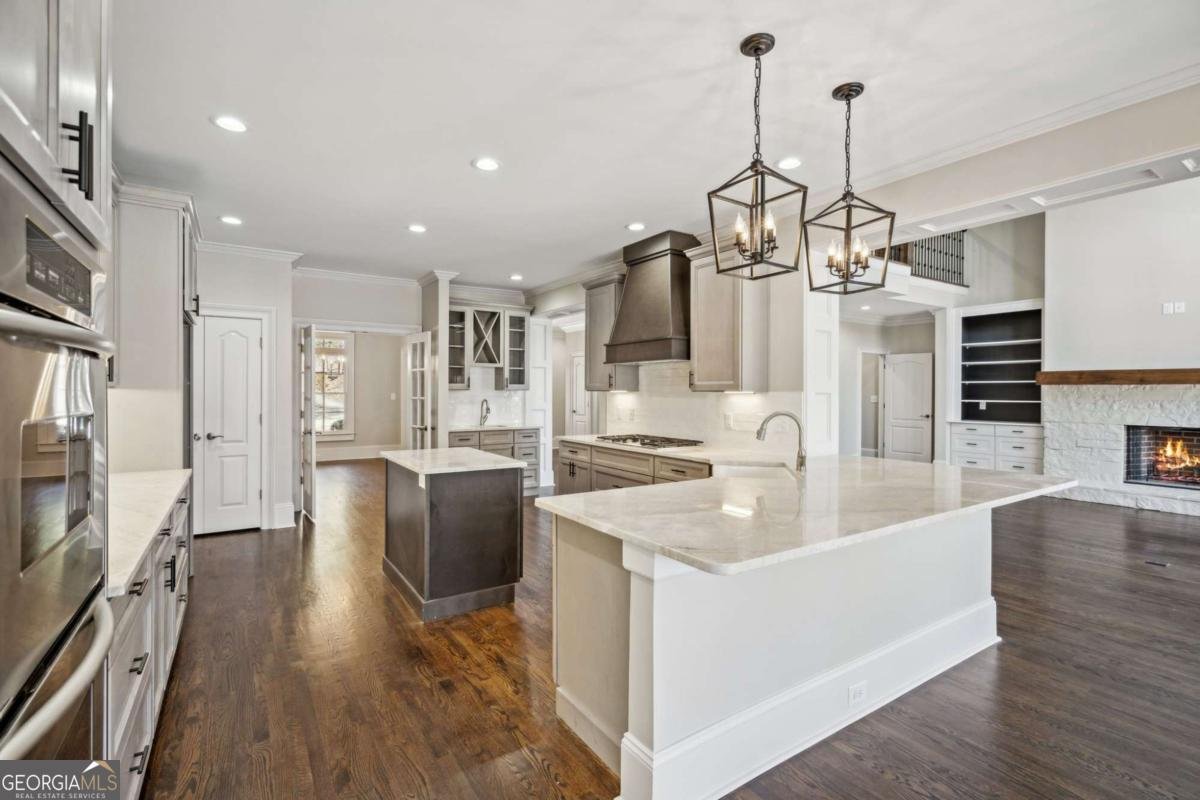 27 Lakeshore Circle Dawsonville - 1