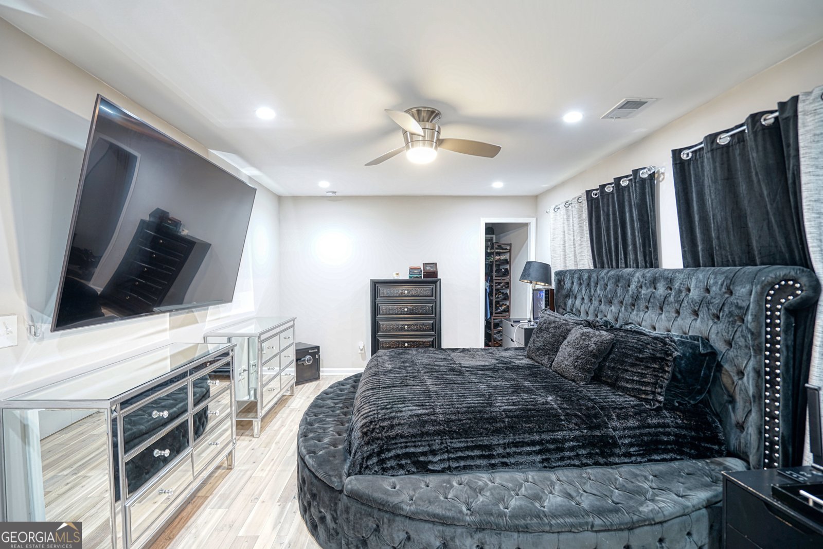 659 Lynn Valley Road Atlanta - 29