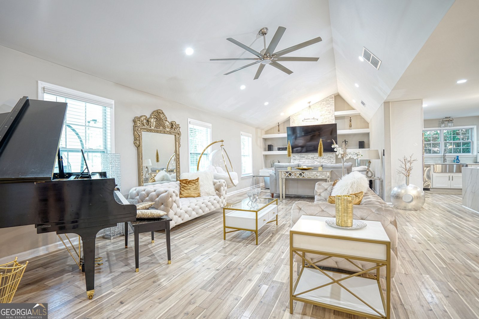 659 Lynn Valley Road Atlanta - 4
