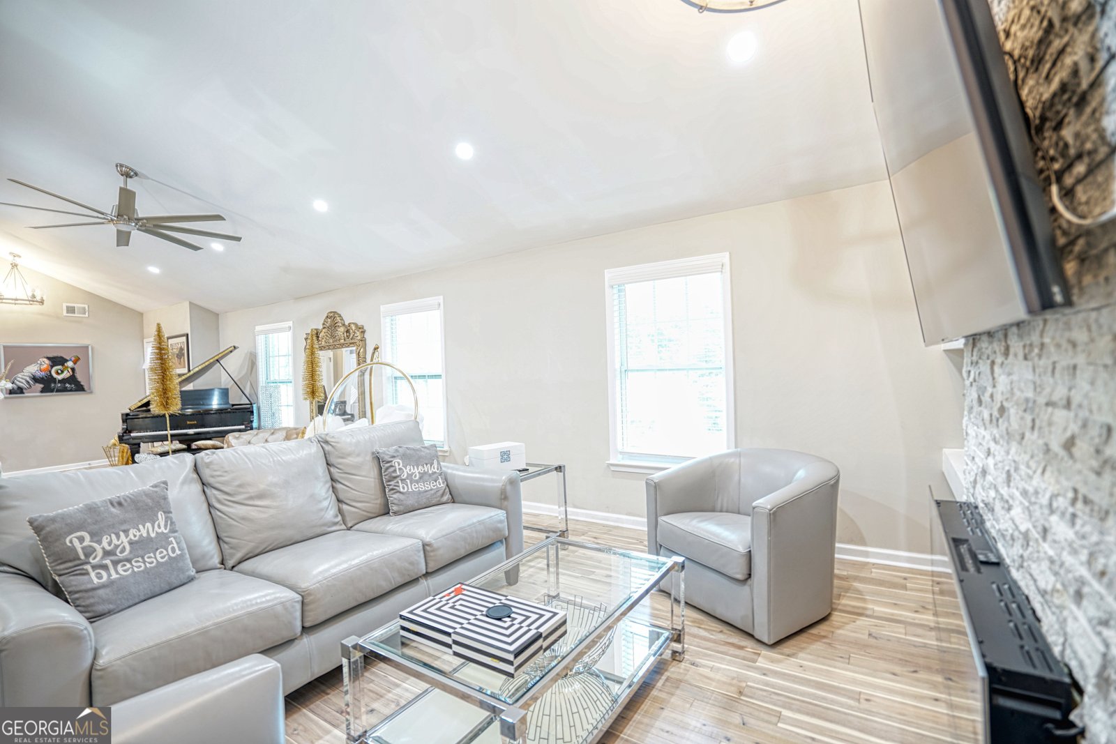 659 Lynn Valley Road Atlanta - 6