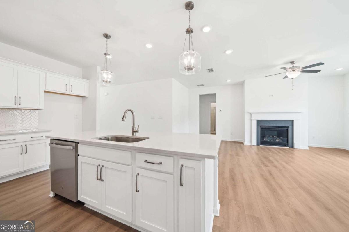536 Silverleaf Trail Bethlehem - 14