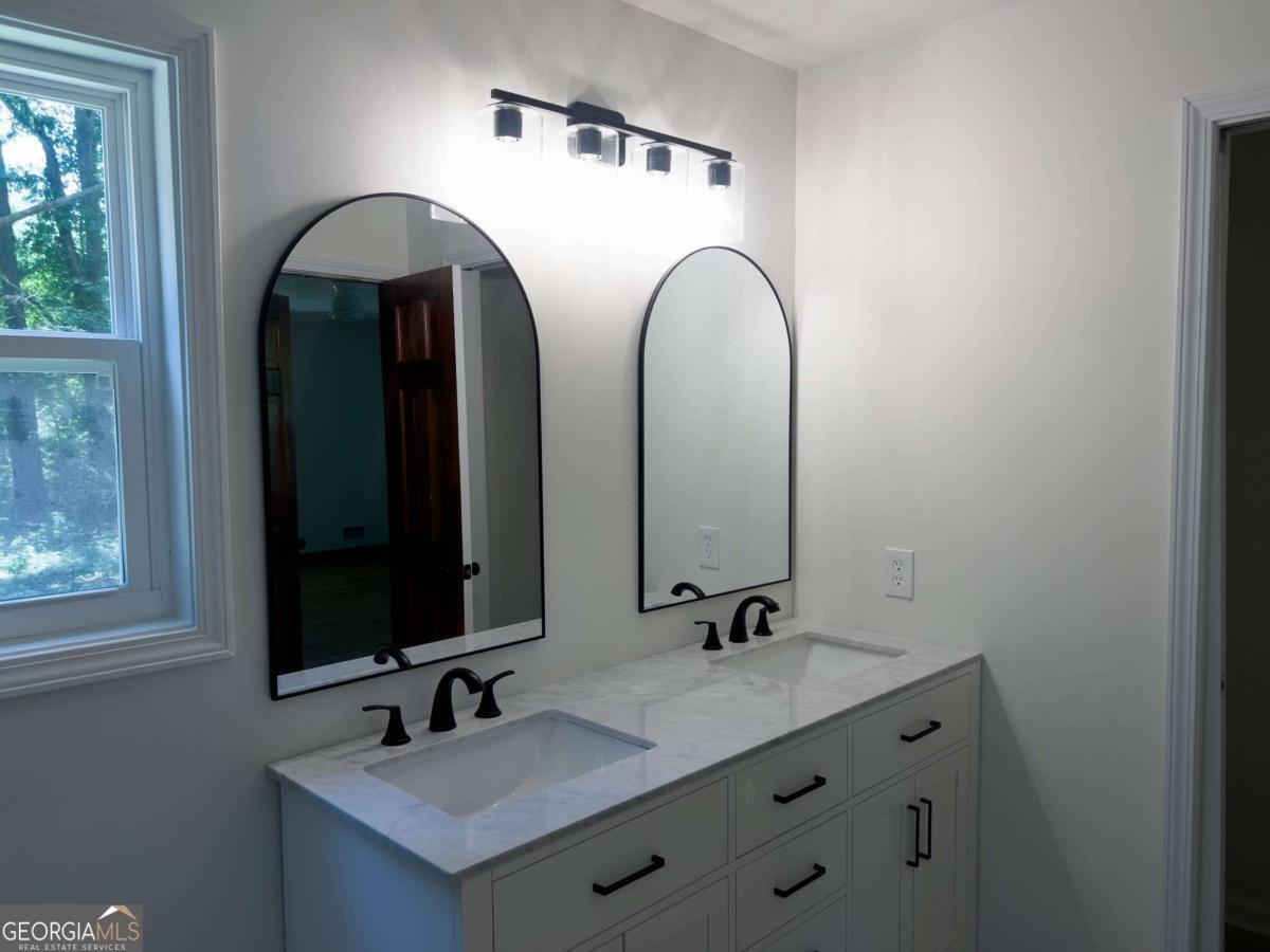 5608 Old Orchard Court Rex - 18
