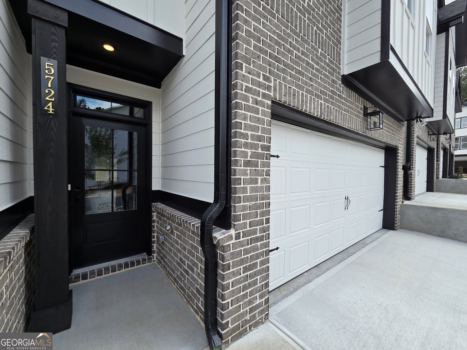 5724 Urban Village Way Tucker - 2