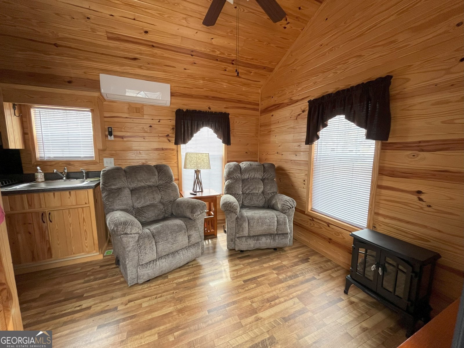 20 Fishtail Circle Cleveland - 45