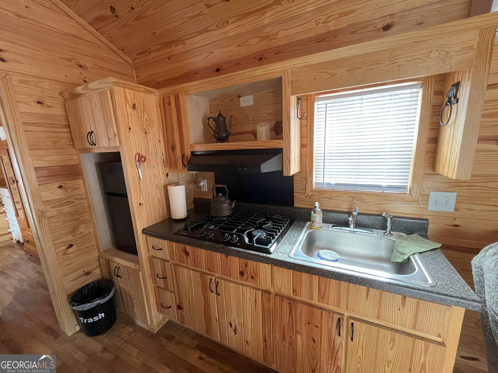 20 Fishtail Circle Cleveland - 54