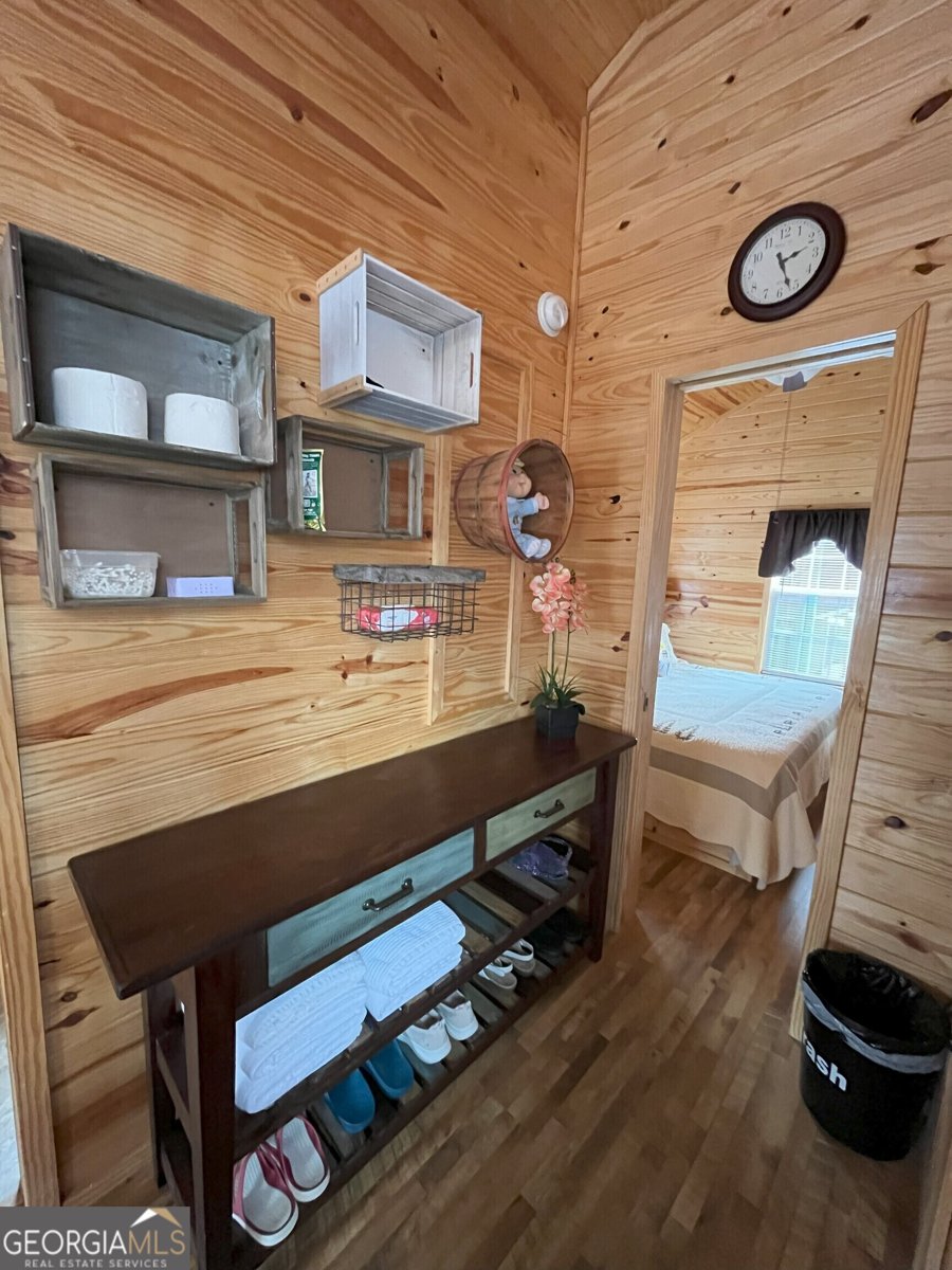 20 Fishtail Circle Cleveland - 56