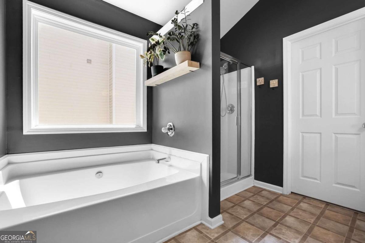 1248 Autumn Wood Trail Buford - 32
