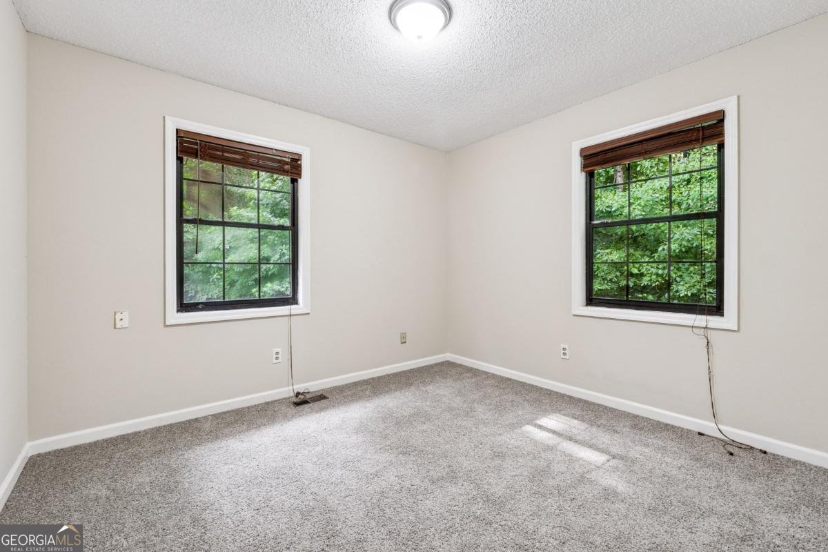 6027 Wintergreen Road Norcross - 22