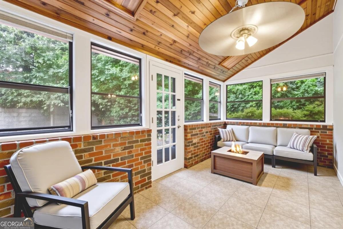 6027 Wintergreen Road Norcross - 24