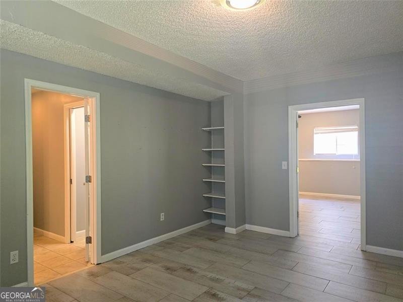 310 AVEBURY JOHNSCREEK - 23