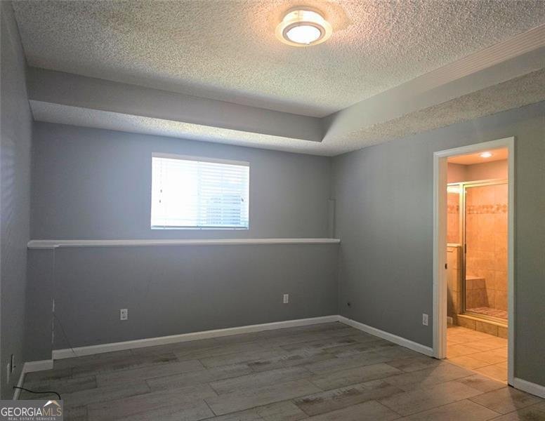 310 AVEBURY JOHNSCREEK - 24
