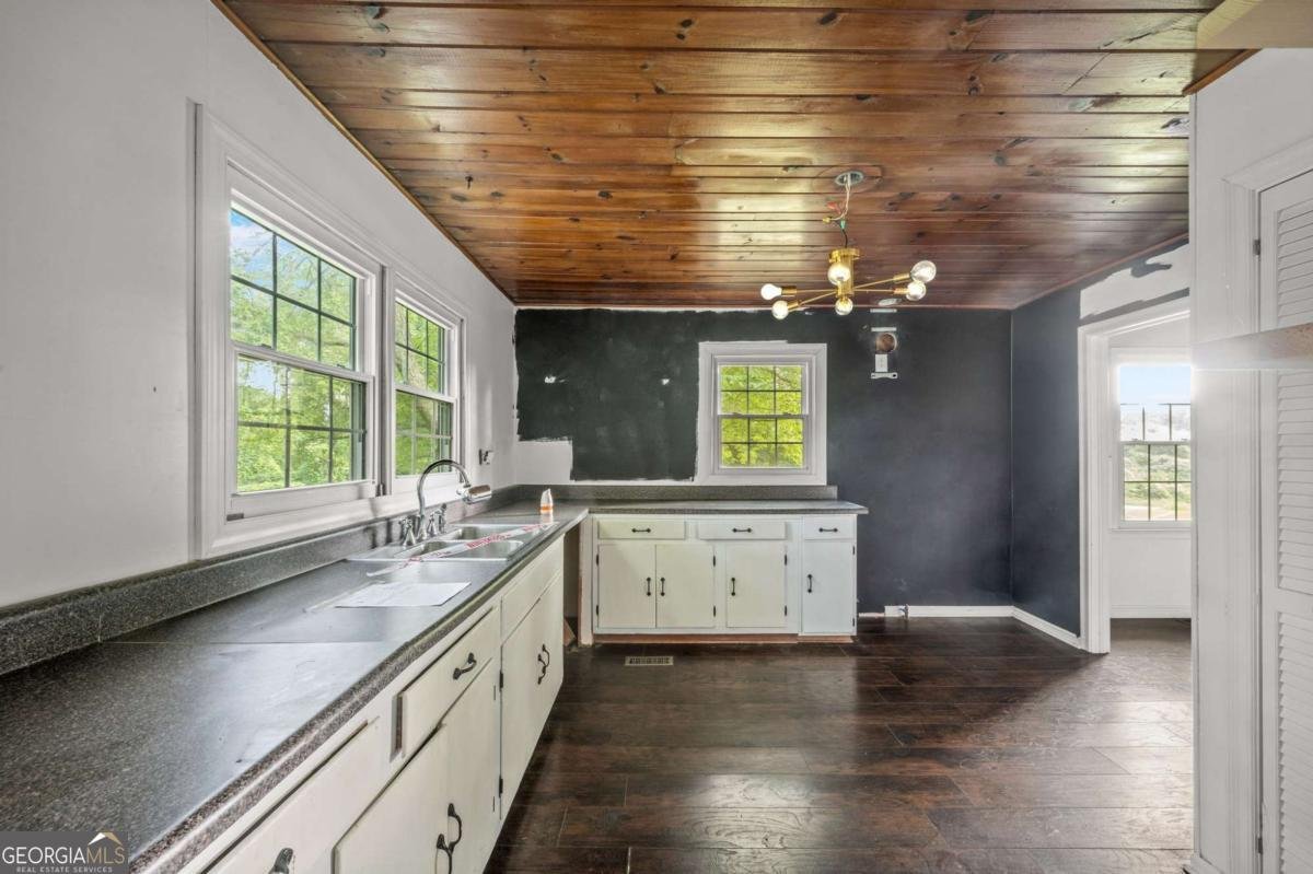 4113 Maroney Mill Road Douglasville - 14