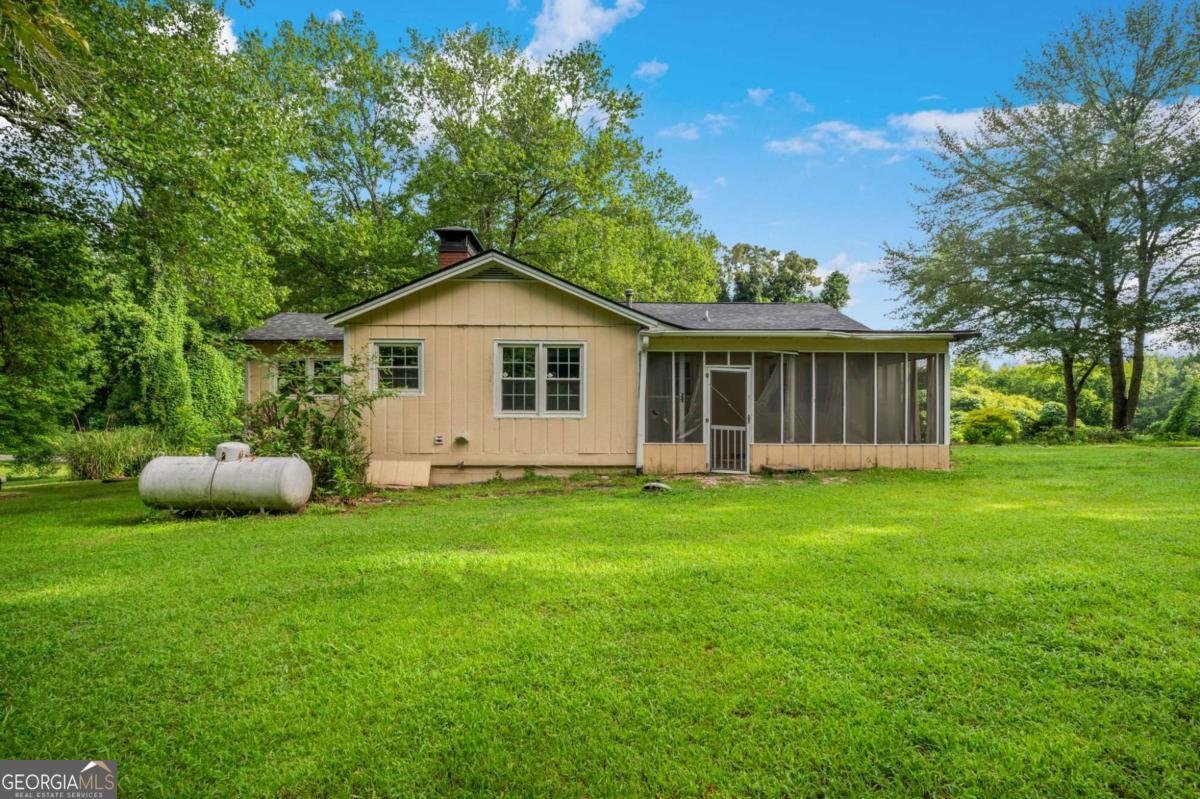 4113 Maroney Mill Road Douglasville - 31