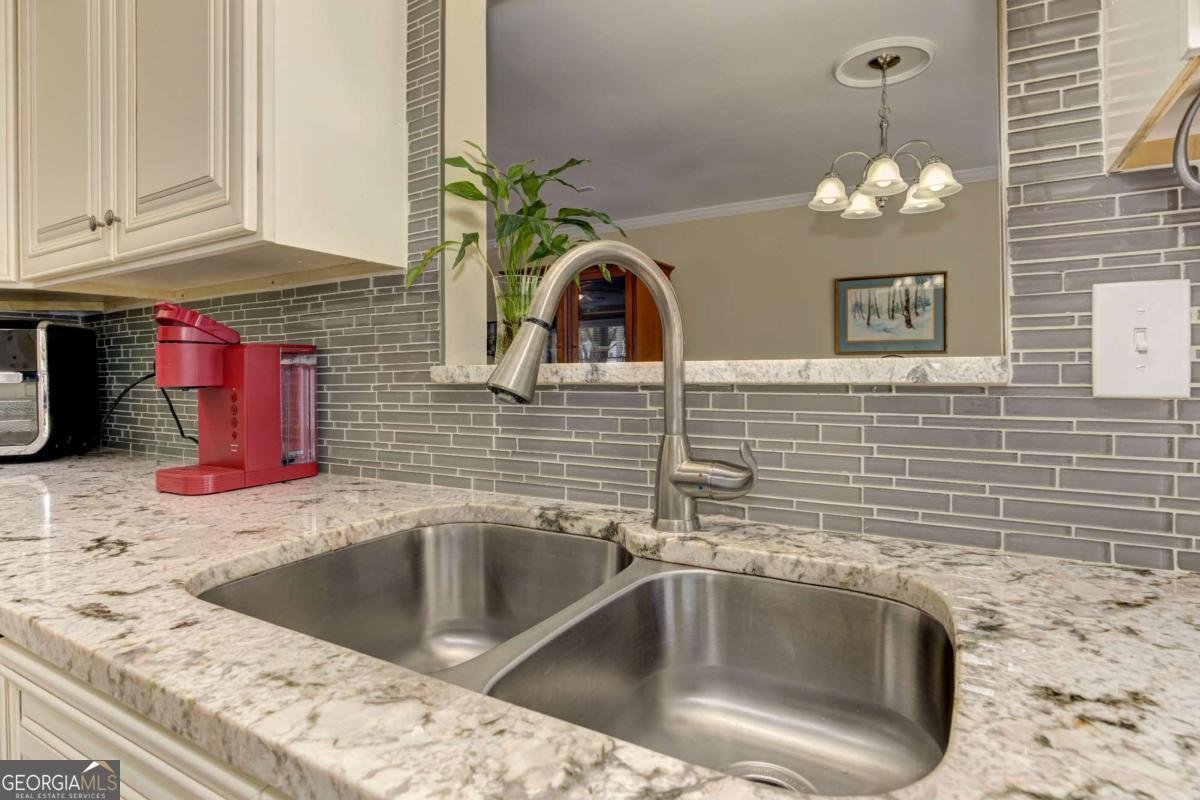 16 Alicia Court Marietta - 24
