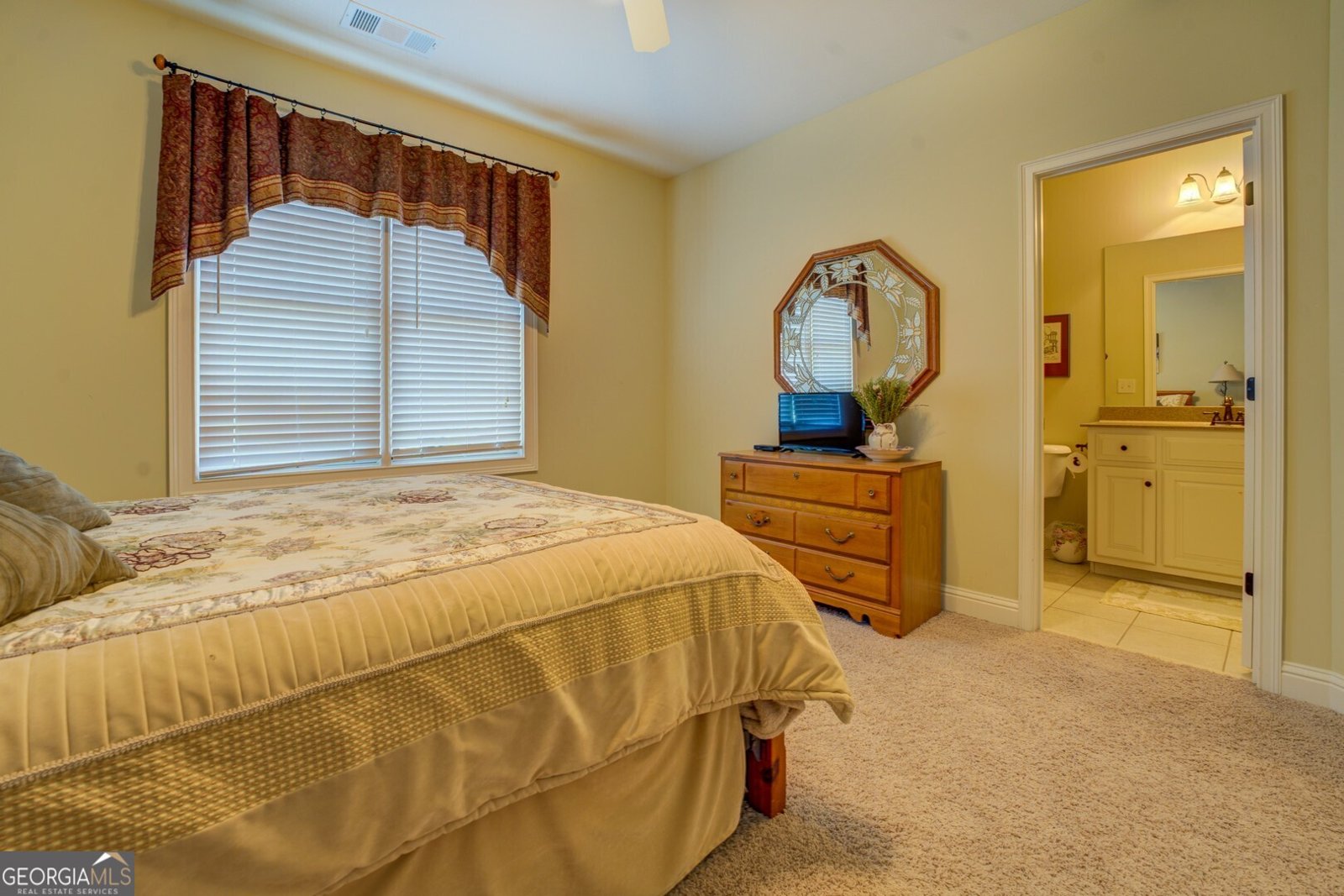 1040 Madison Lakes Parkway Madison - 52