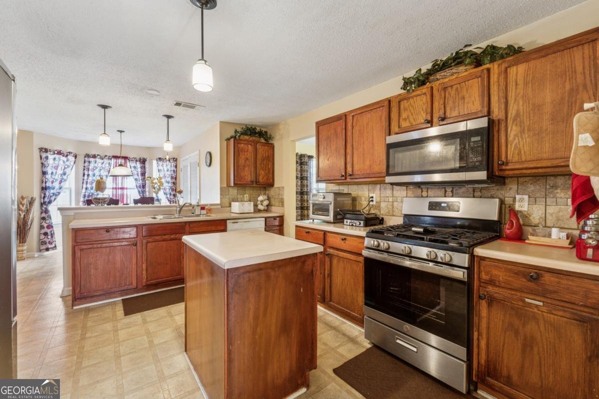 4450 Millenium View Court Snellville - 6