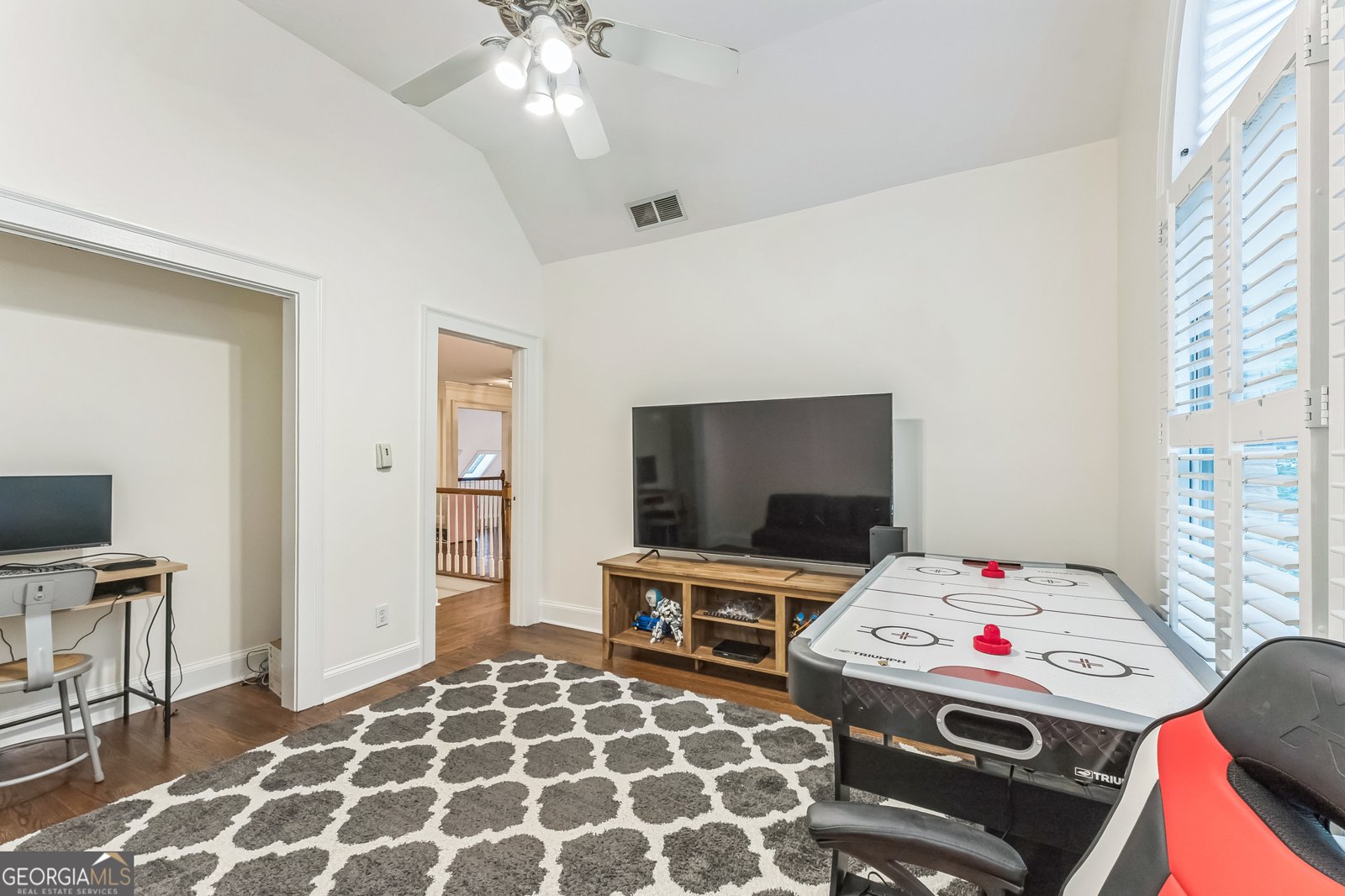 411 Chelsea Circle Atlanta - 9
