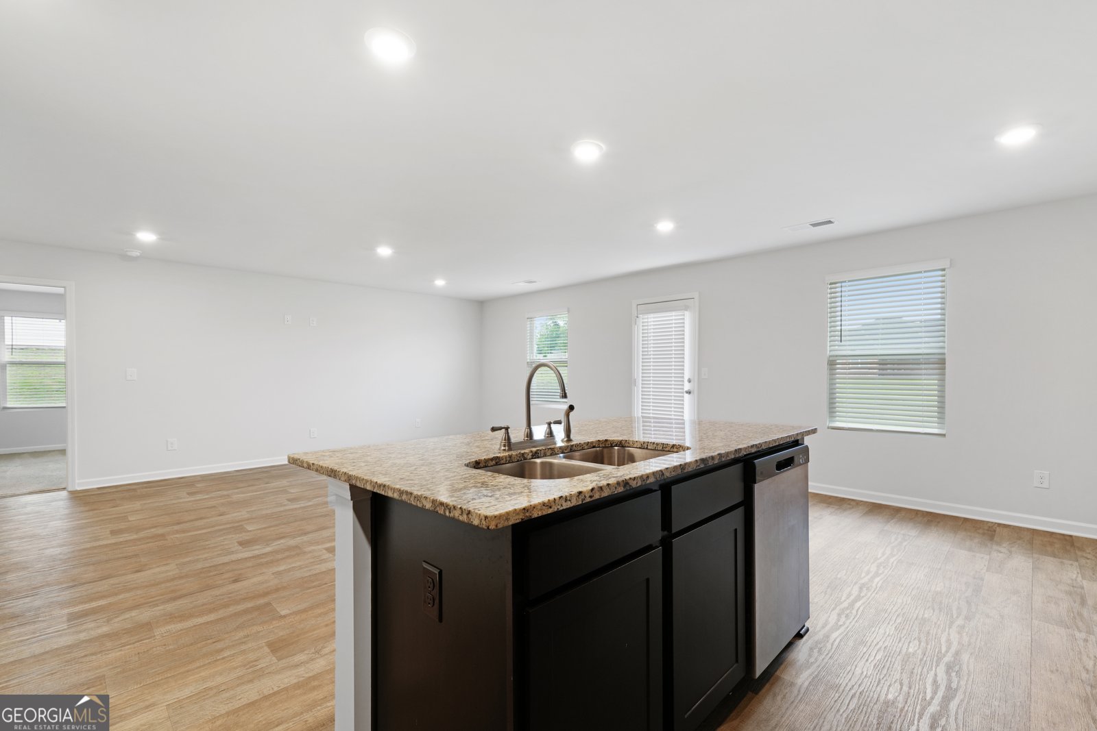 7210 Winterberry Circle Macon - 8