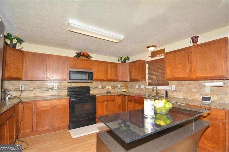 1404 LITTLE HAMPTON Drive Lawrenceville - 9