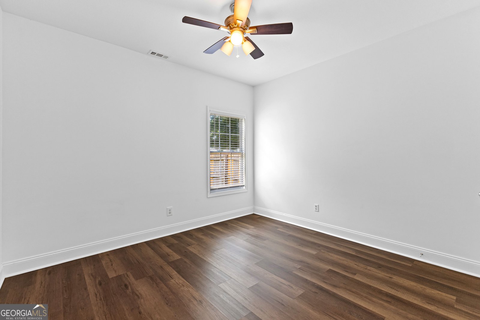 407 Stillwood Drive Newnan - 33