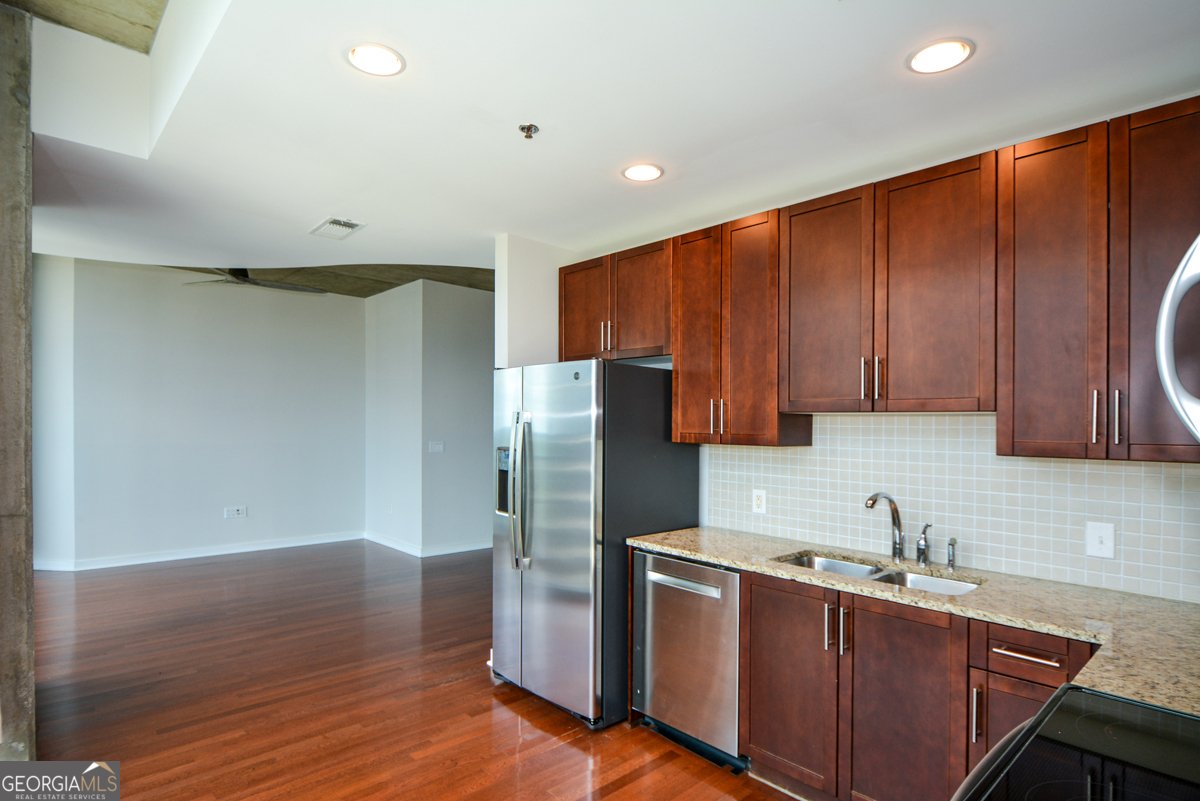 855 Peachtree Street Atlanta - 21