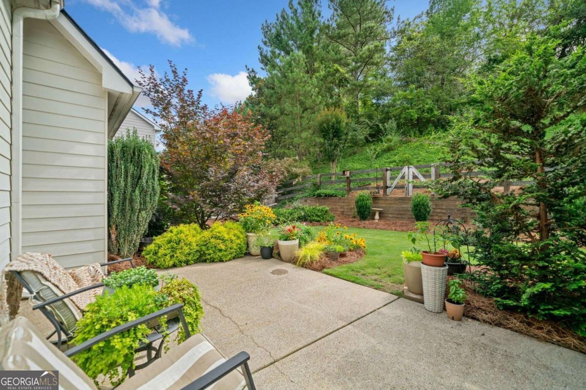 316 Berkshire Trace Canton - 10