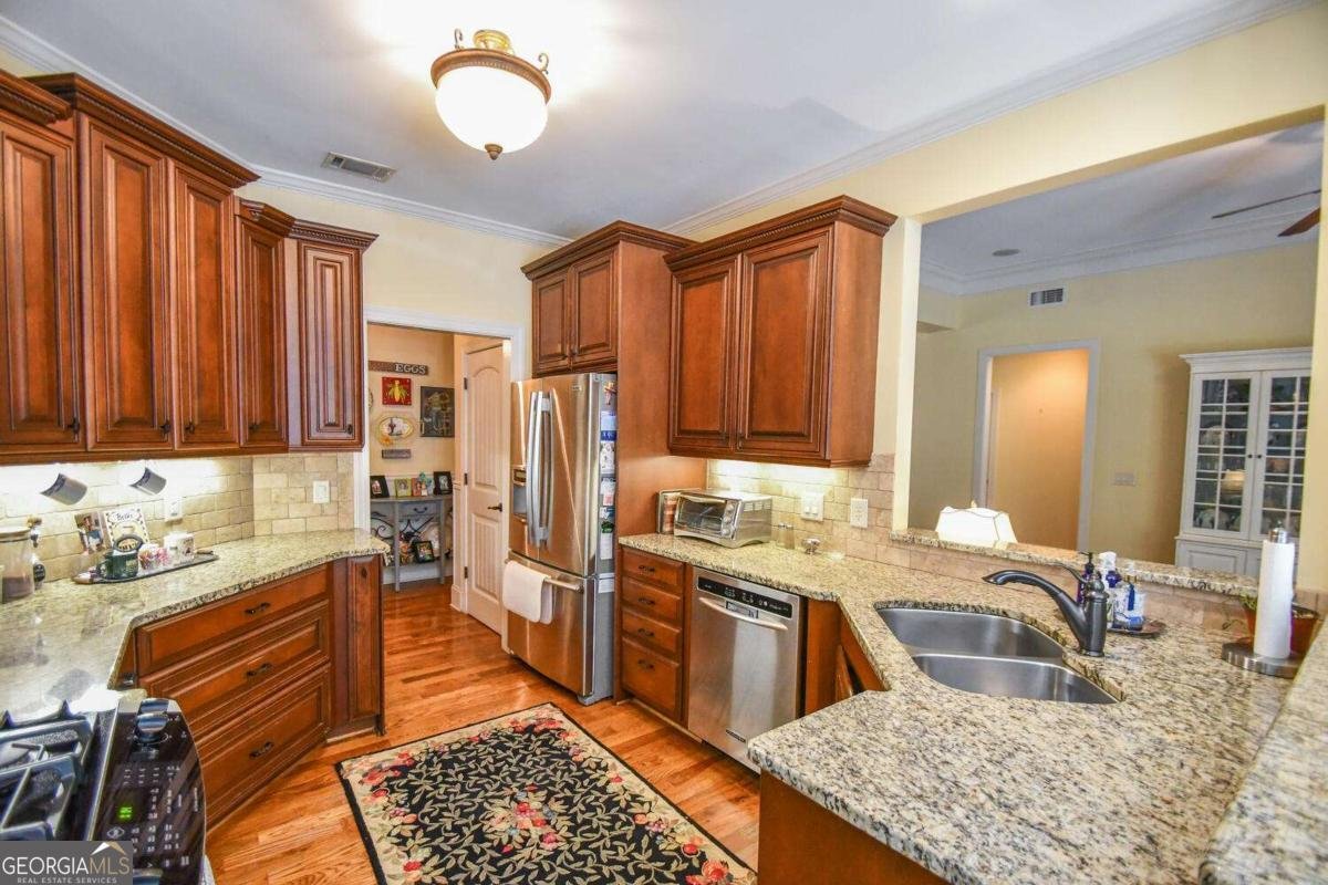 1173 Saint Charles Place Gainesville - 29