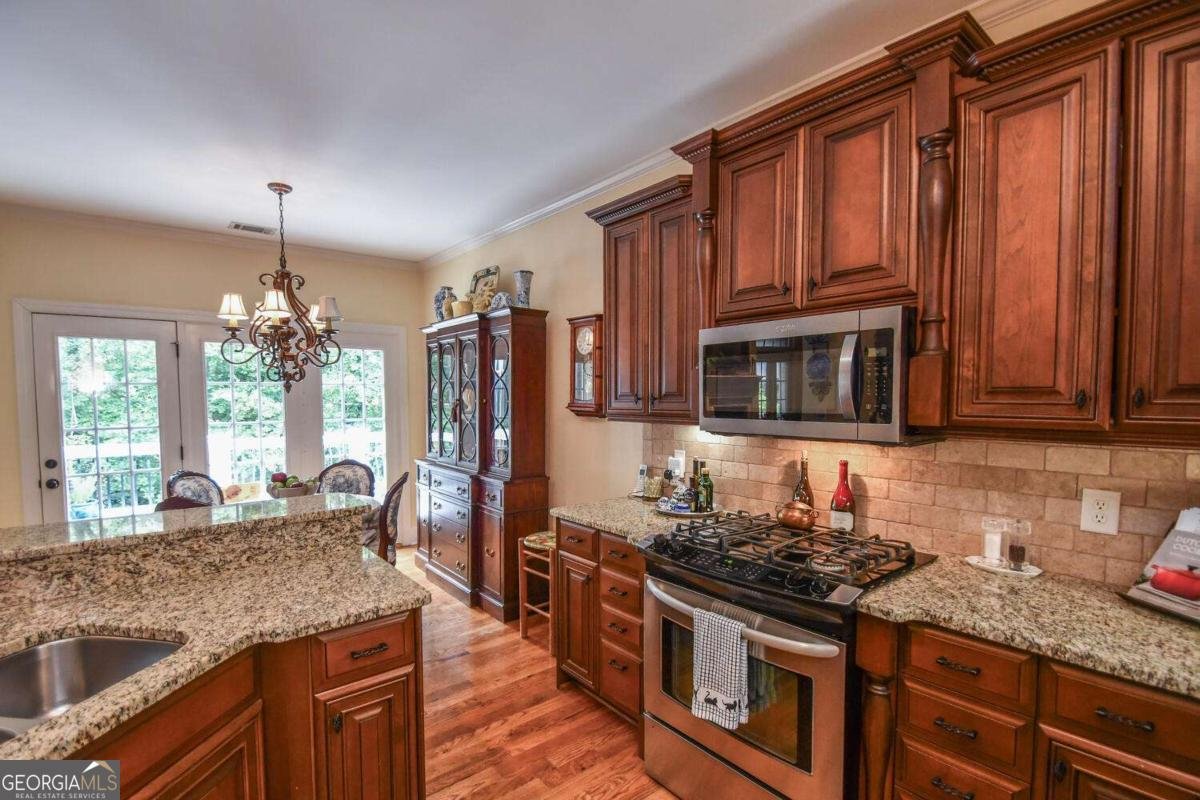 1173 Saint Charles Place Gainesville - 31