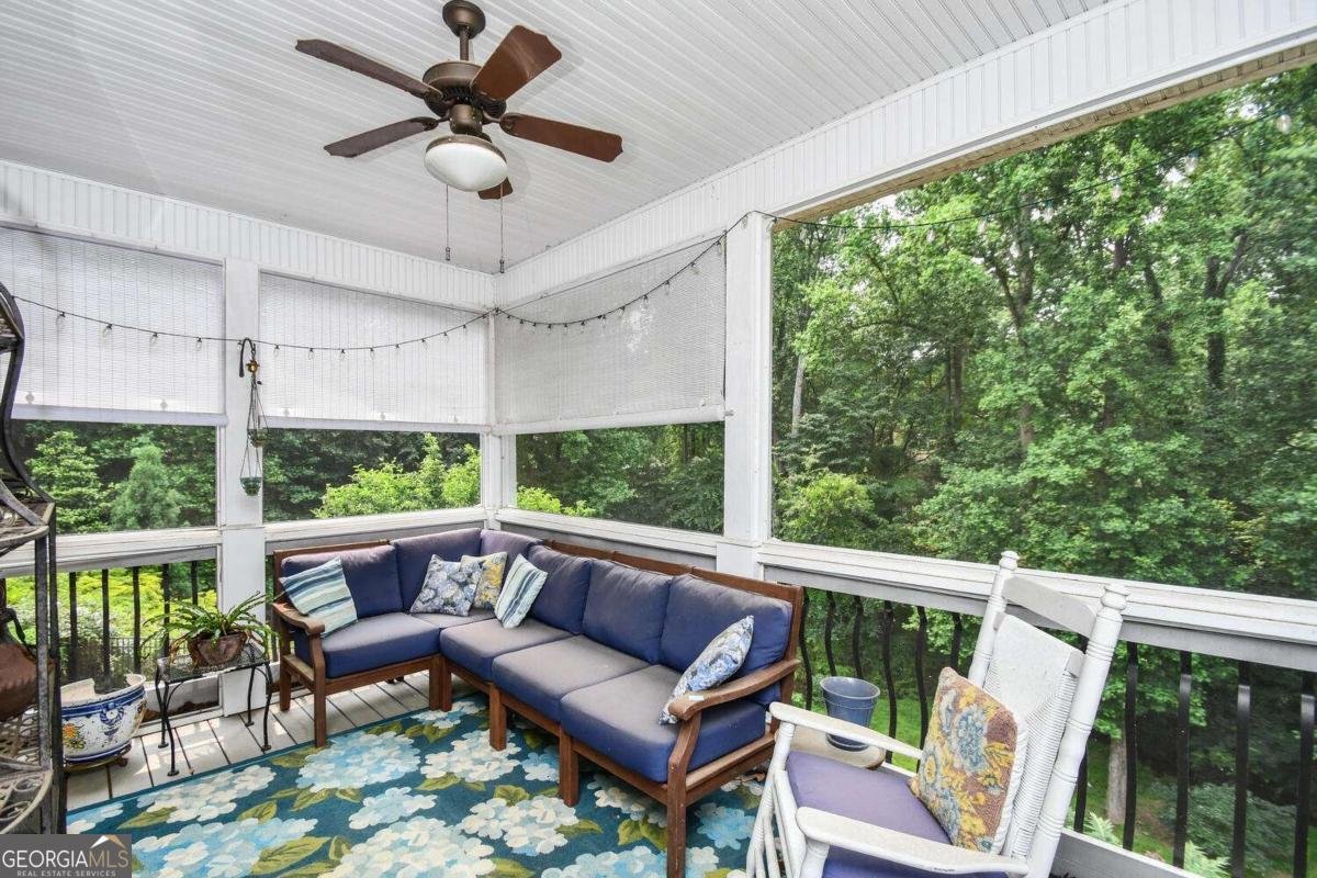 1173 Saint Charles Place Gainesville - 54