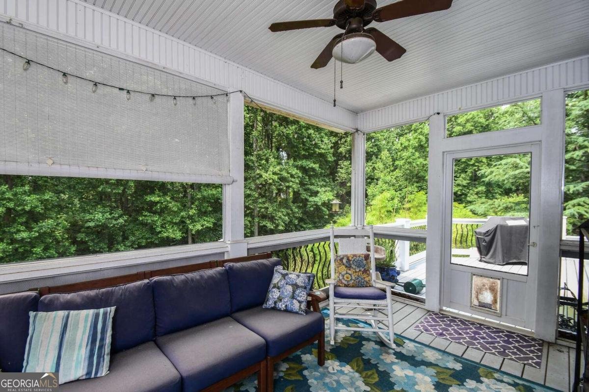 1173 Saint Charles Place Gainesville - 56