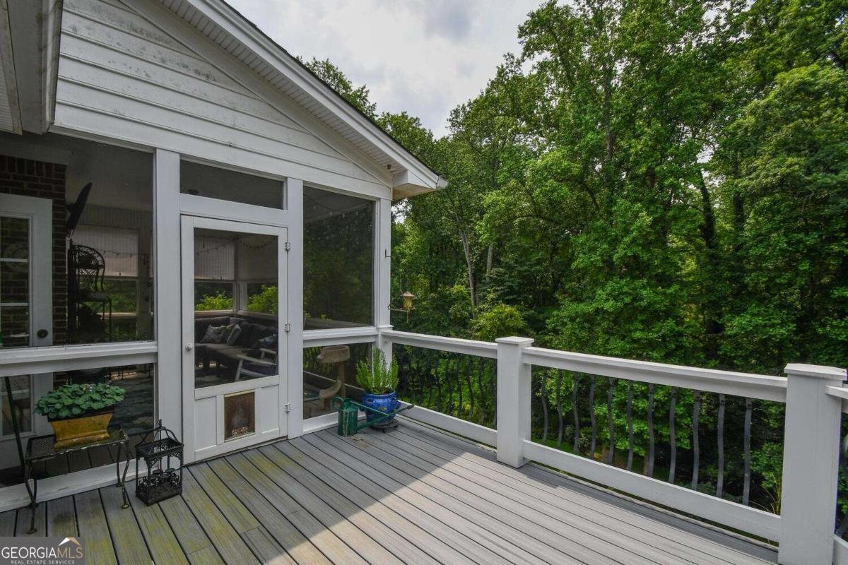 1173 Saint Charles Place Gainesville - 59