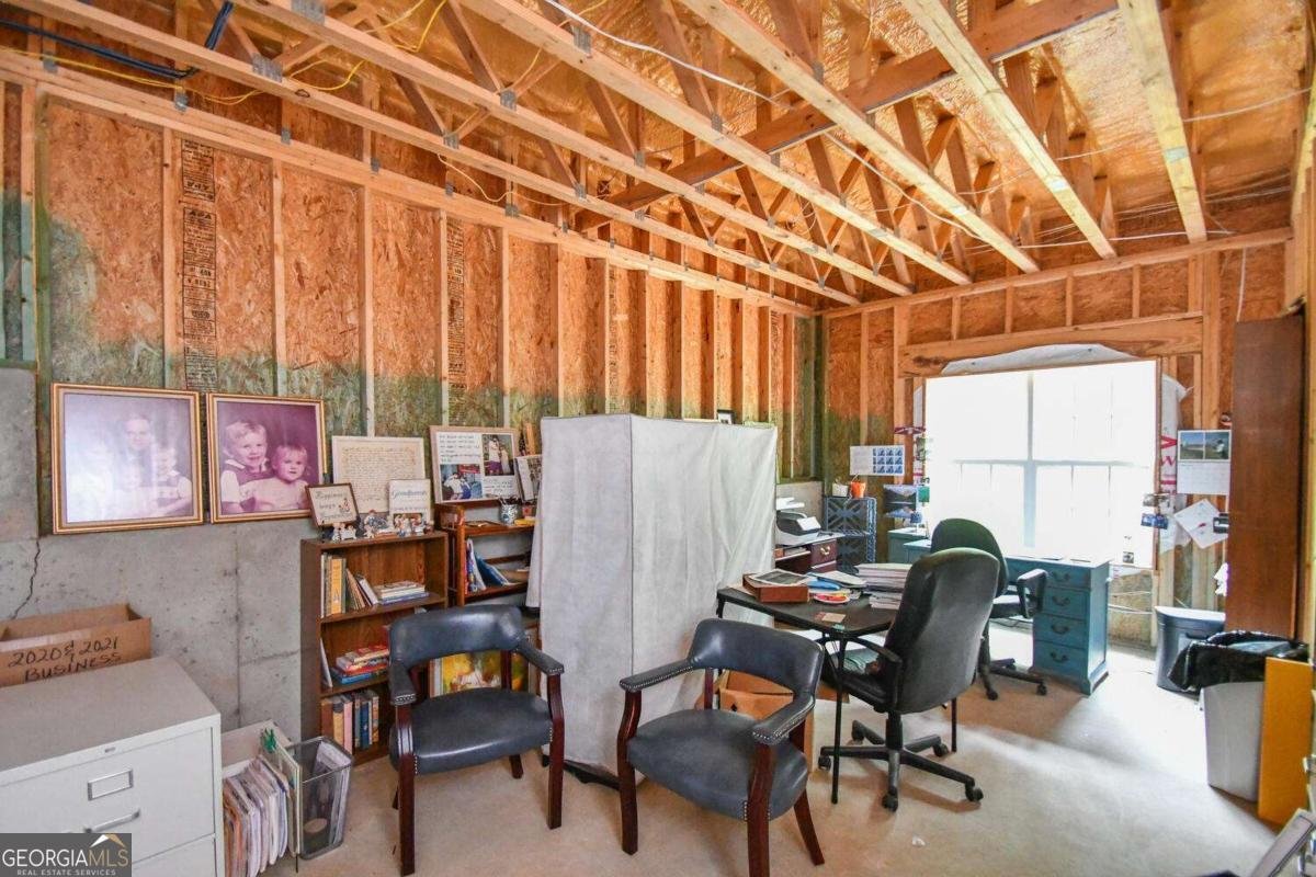1173 Saint Charles Place Gainesville - 67