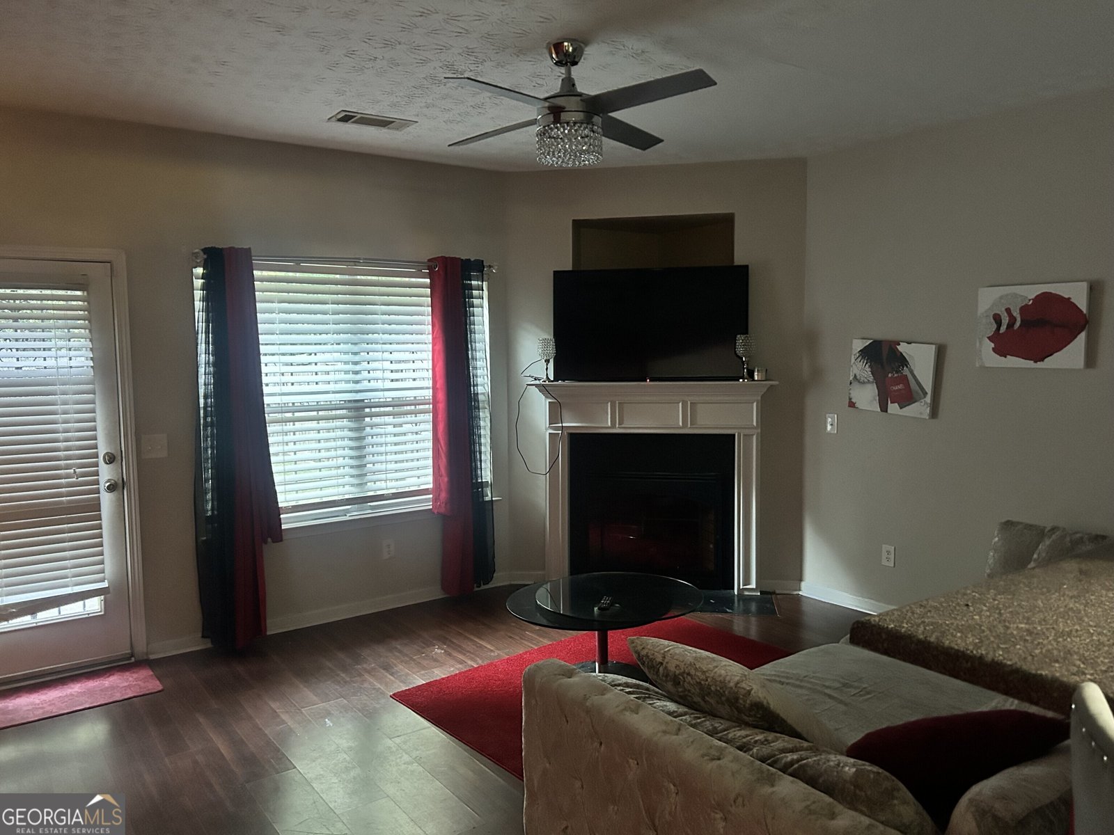 6285 Ellenwood Drive Rex - 6