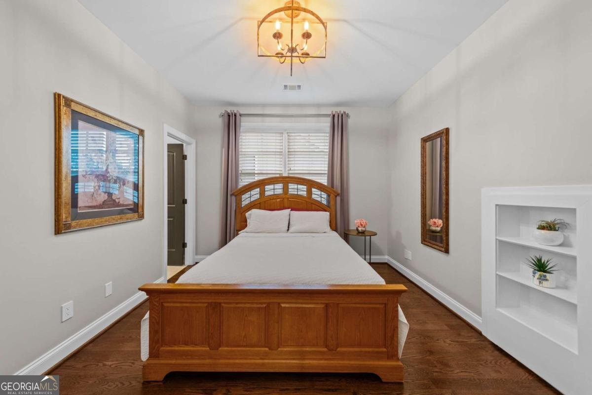 2540 Hillandale Circle Cumming - 30