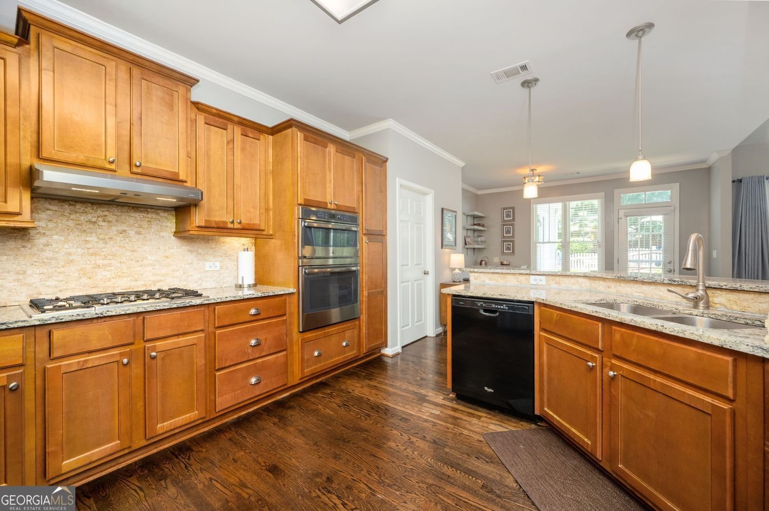 101 Laurel Street Canton - 17