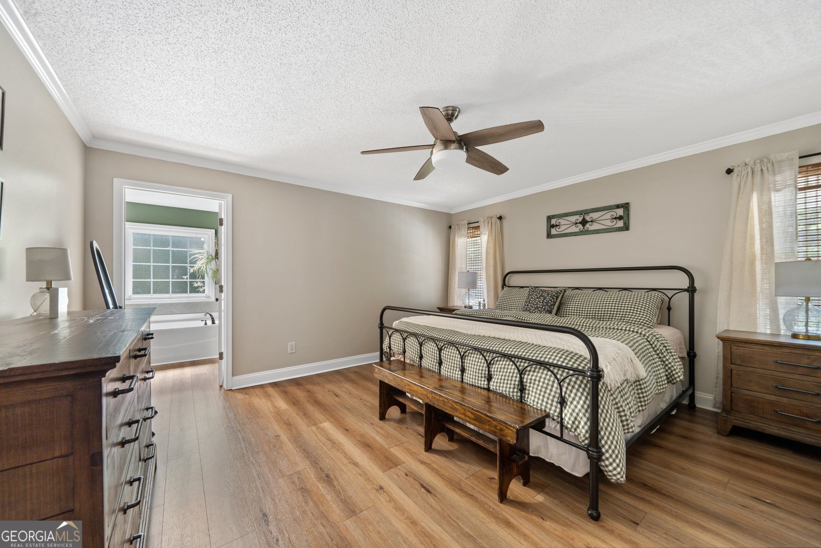 111 Stone Edge Drive Gray - 25