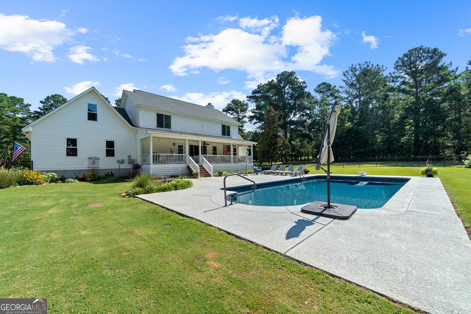 111 Stone Edge Drive Gray - 43