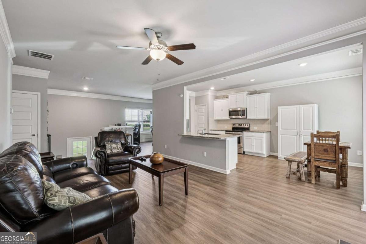 760 Mccart Road Lawrenceville - 4