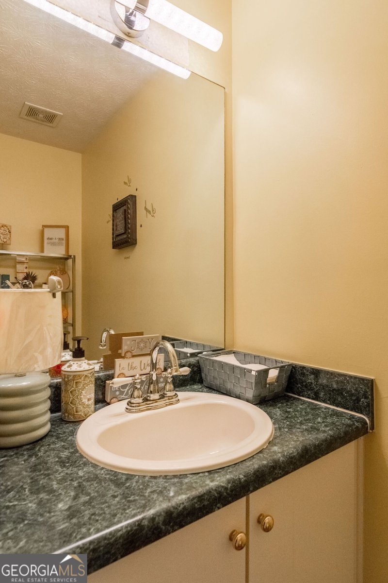 605 Gardinia Drive McDonough - 16