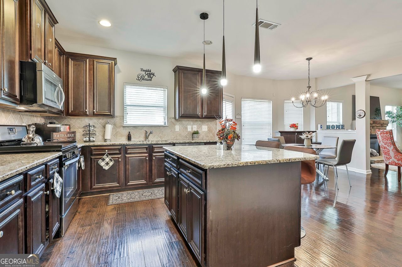 7502 BOWHEAD Fairburn - 38