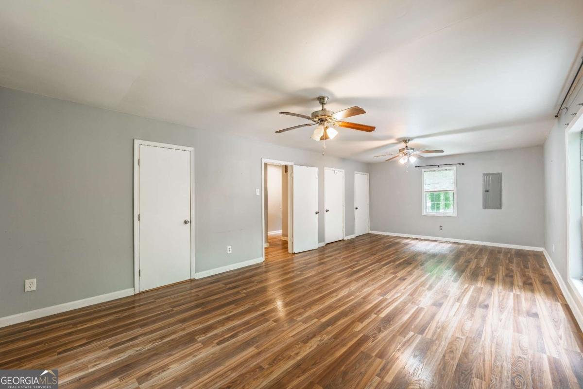 4240 Cascade Road Atlanta - 25