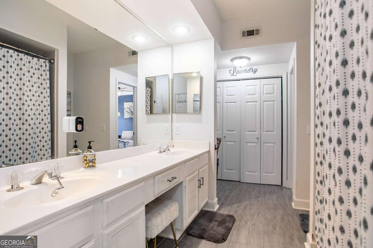 3777 Peachtree Road Atlanta - 10