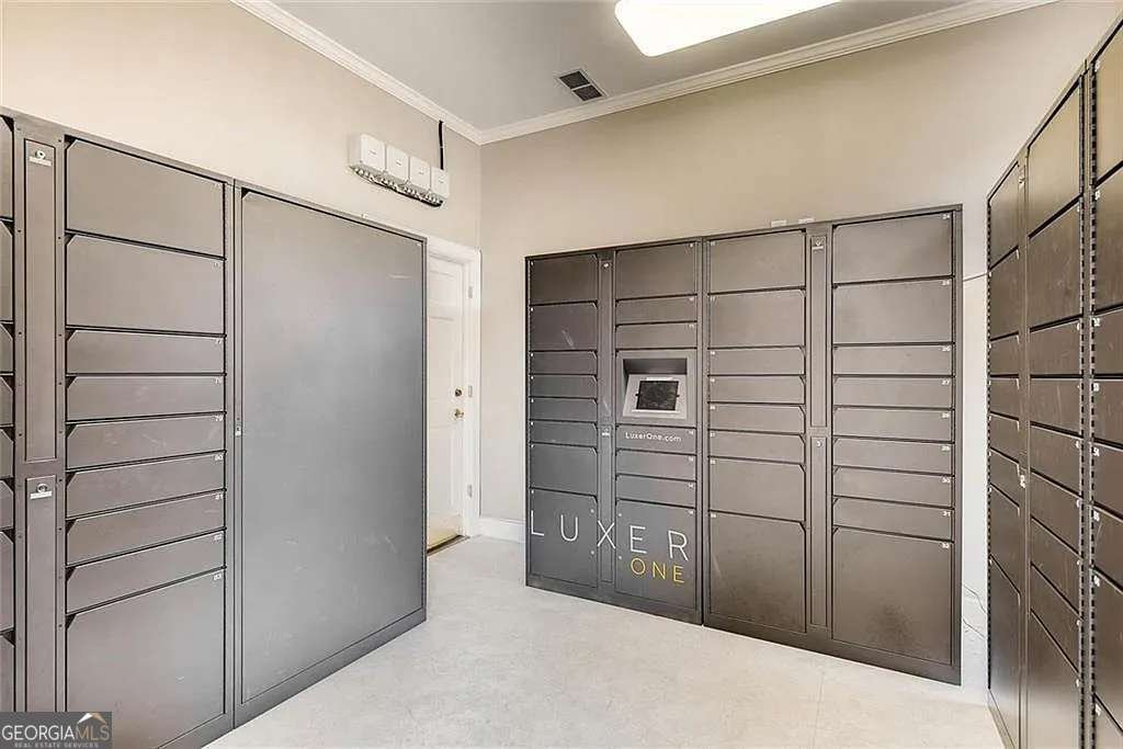 3777 Peachtree Road Atlanta - 19