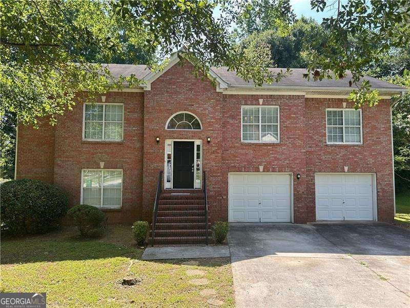 5975 Arbor Links Road Lithonia - 1