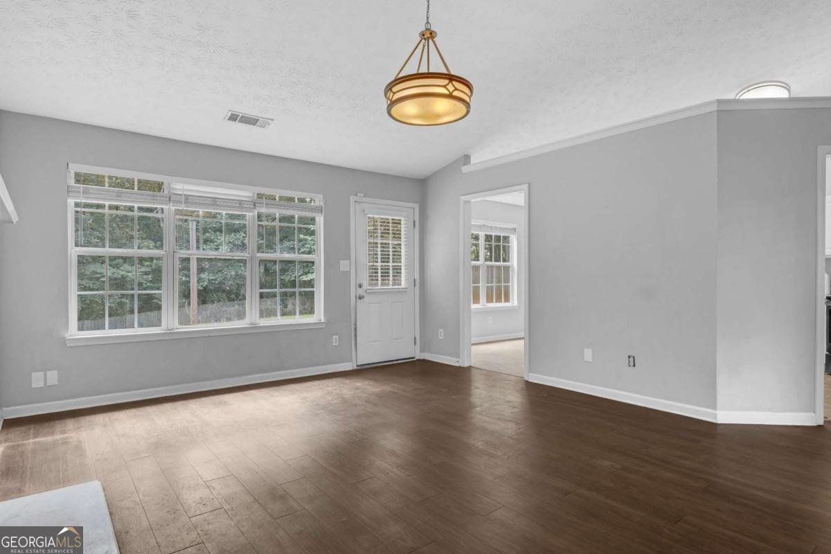 2210 Pemberton Point Buford - 12